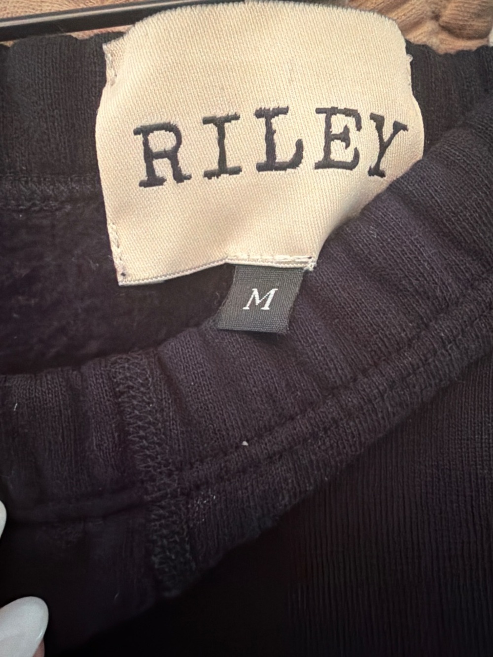 Never worn the Riley sweatpants - Picture 4 of 4